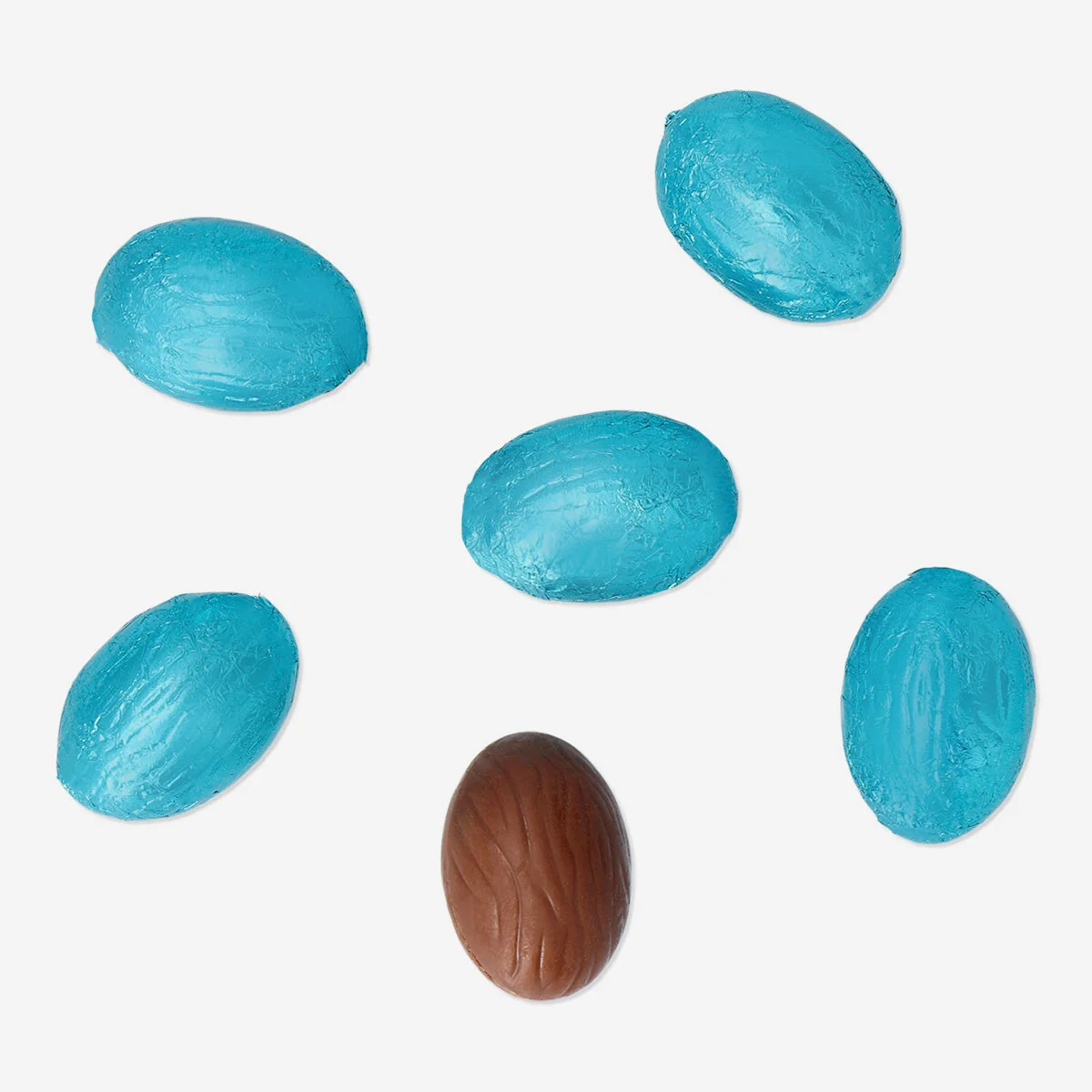 Blue milk chocolate eggs in net with popping candy - Image 3