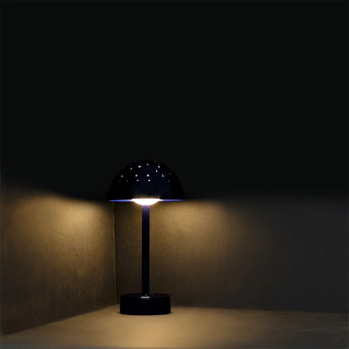 Cosy lamp. With three settings - Image 3
